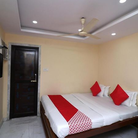 Oyo Flagship 16209 Hotel Ambar Palace Calcutta Bara Bazar Exterior foto