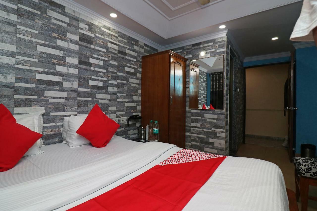 Oyo Flagship 16209 Hotel Ambar Palace Calcutta Bara Bazar Exterior foto