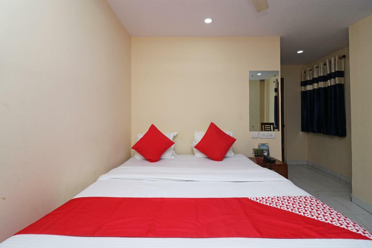 Oyo Flagship 16209 Hotel Ambar Palace Calcutta Bara Bazar Exterior foto